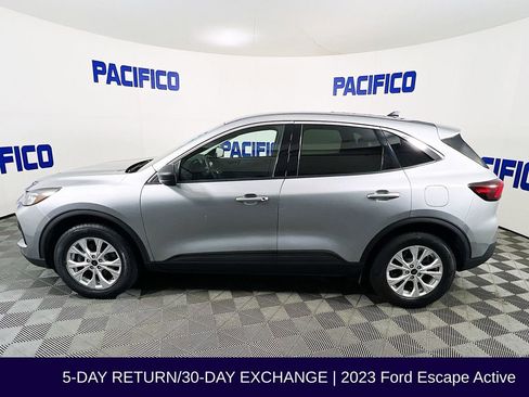 Used 2023 Ford Escape Active image 5