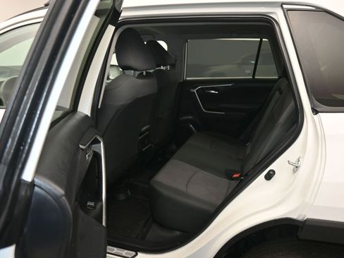 Used 2023 Toyota RAV4 XLE image 29