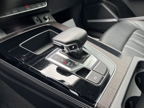 Used 2023 Audi Q5 2.0T Premium Plus w/ Premium Plus Package image 29