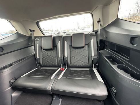 Used 2024 Volkswagen Atlas Peak Edition SEL image 22