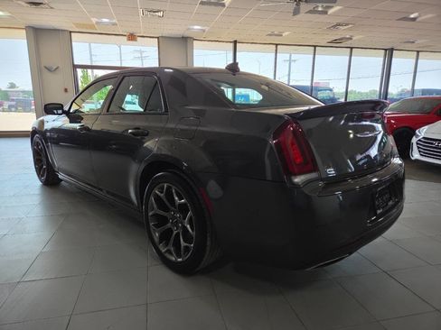 Used 2015 Chrysler 300 S w/ 300S Premium Group RWD image 6