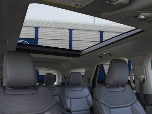 New 2026 Ford Explorer Active w/ Active Comfort Package AWD/4WD image 22