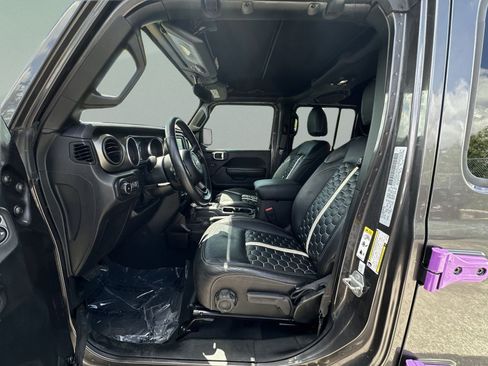 Used 2018 Jeep Wrangler Unlimited Sport S AWD/4WD image 29