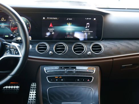 Used 2023 Mercedes-Benz E 450 4MATIC All-Terrain Wagon image 37