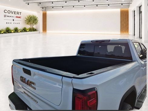 Used 2020 GMC Sierra 1500 AT4 w/ AT4 Premium Package AWD/4WD image 44
