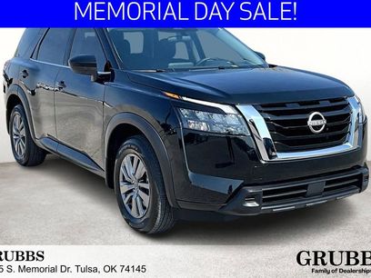 Used 2025 Nissan Pathfinder S