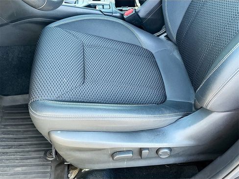 Used 2022 Subaru Forester Premium image 18