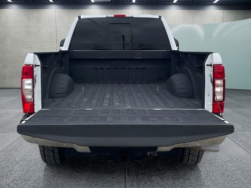 Used 2022 Ford F250 Lariat w/ Lariat Value Package AWD/4WD image 8