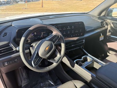 New 2026 Chevrolet Traverse LT w/ Driver Confidence Package image 6