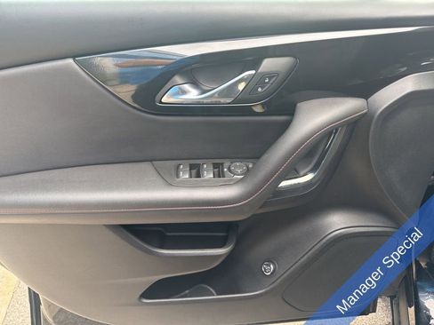 Used 2022 Chevrolet Blazer RS image 25