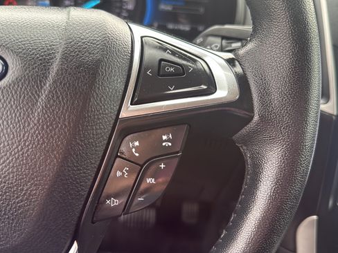 Certified 2024 Ford Edge SEL AWD/4WD image 26