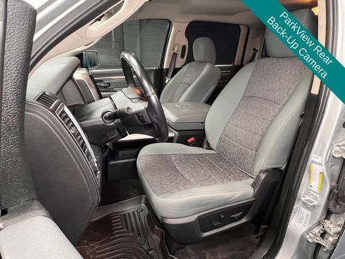 Used 2017 RAM 1500 Big Horn AWD/4WD image 4