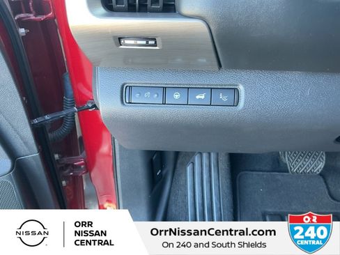 Used 2022 Nissan Pathfinder Platinum w/ Cargo Package image 19