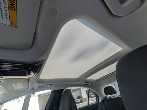 New 2026 Mercedes-Benz C 300 4MATIC Sedan image 18