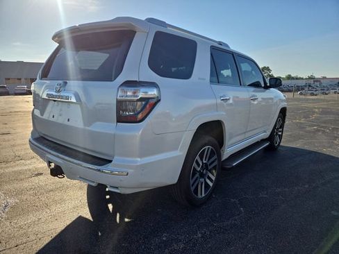 Used 2024 Toyota 4Runner Limited AWD/4WD image 8