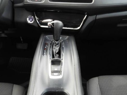 Used 2022 Honda HR-V EX image 37
