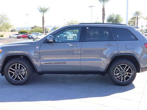 Used 2019 Jeep Grand Cherokee Trailhawk image 8