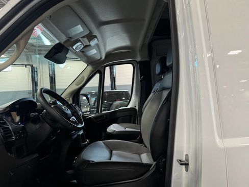 Used 2026 RAM ProMaster 2500 w/ Convenience Group FWD image 20