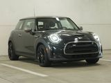 Certified 2024 MINI Cooper SE image 3
