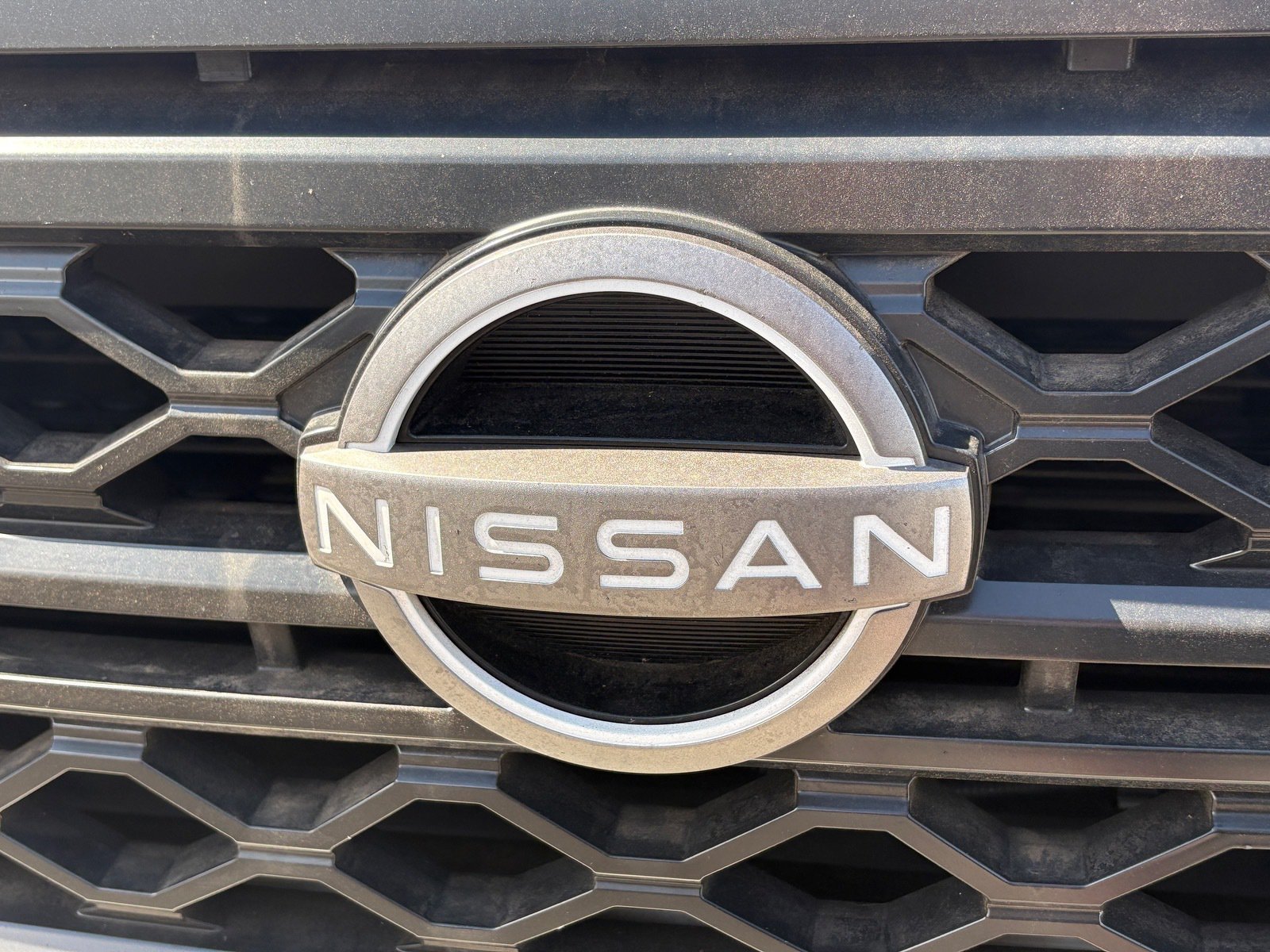 Used 2024 Nissan Frontier S RWD image 6