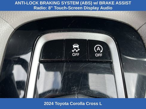 Used 2024 Toyota Corolla Cross L AWD/4WD image 7