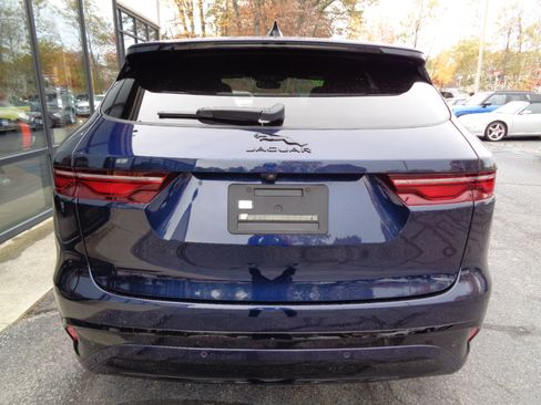 Used 2024 Jaguar F-PACE R-Dynamic S image 6