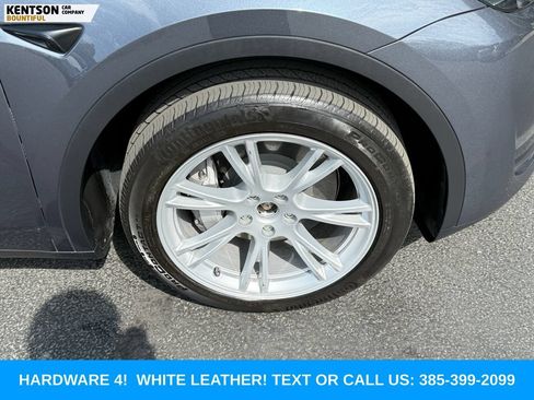 Used 2023 Tesla Model Y Long Range AWD/4WD image 11