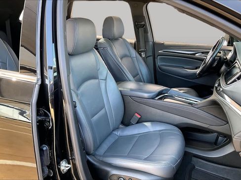 Used 2023 Buick Enclave Essence w/ Experience Buick Package AWD/4WD image 9