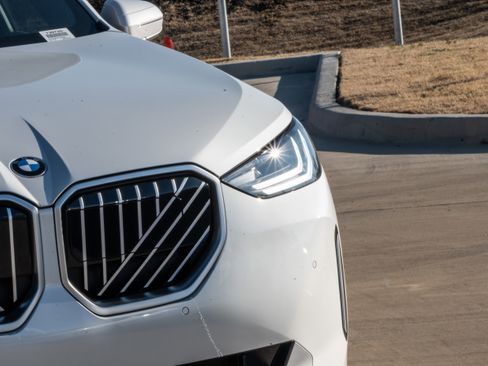 New 2026 BMW X3 xDrive30 w/ Convenience Package image 7