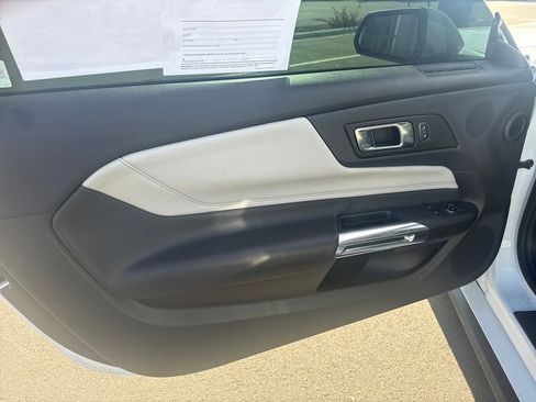 Used 2024 Ford Mustang GT Premium image 11