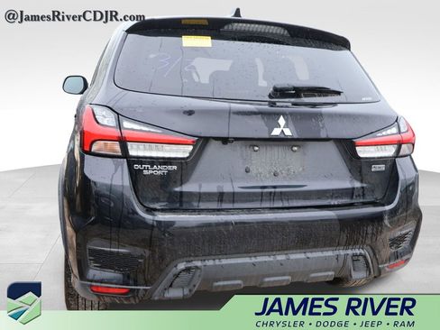 Used 2025 Mitsubishi Outlander Sport AWD image 16