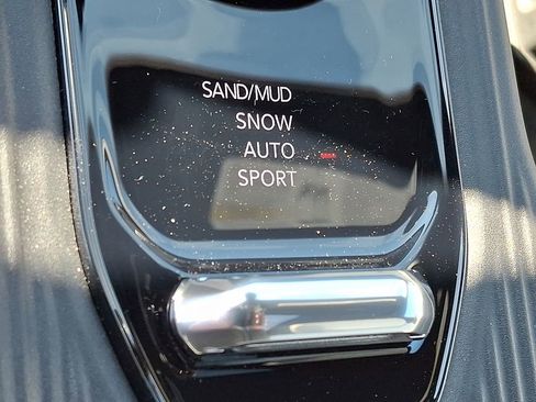 New 2026 Jeep Cherokee Overland image 20