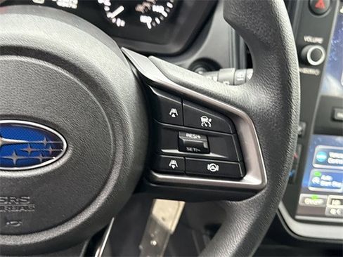 Certified 2025 Subaru Impreza 2.0i image 27