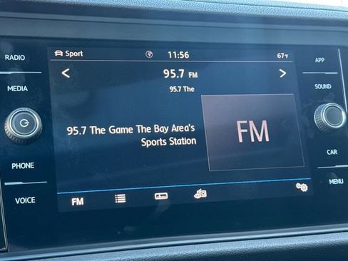 Used 2020 Volkswagen Jetta SEL image 17