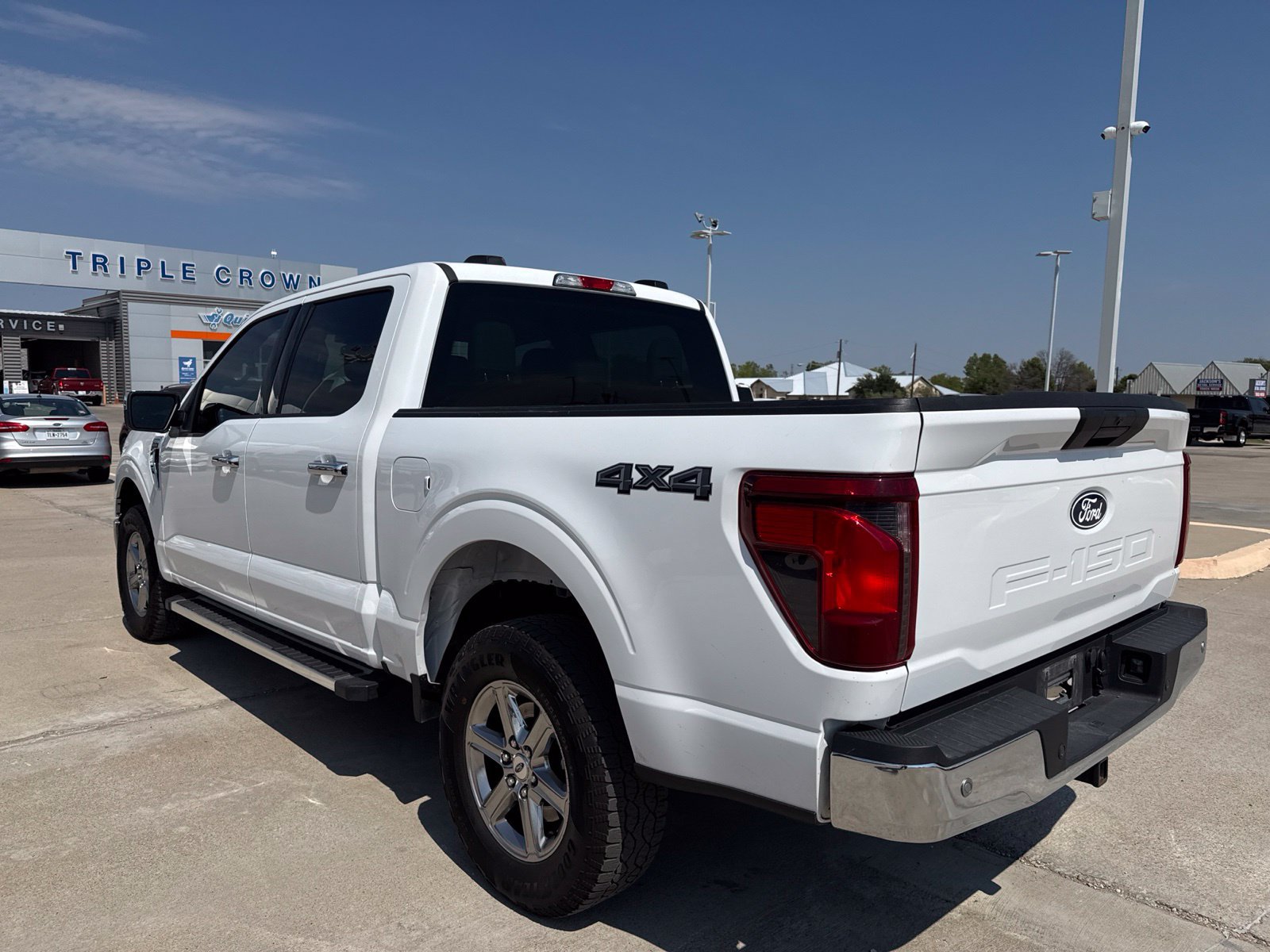 Used 2025 Ford F150 XLT w/ Equipment Group 301A Standard AWD/4WD image 6
