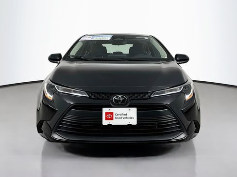 Certified 2025 Toyota Corolla LE FWD image 2