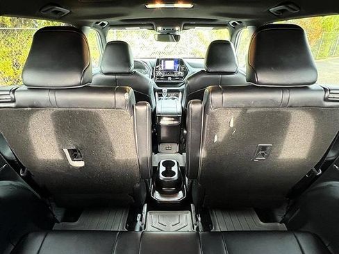 Used 2024 Toyota Highlander XSE image 49