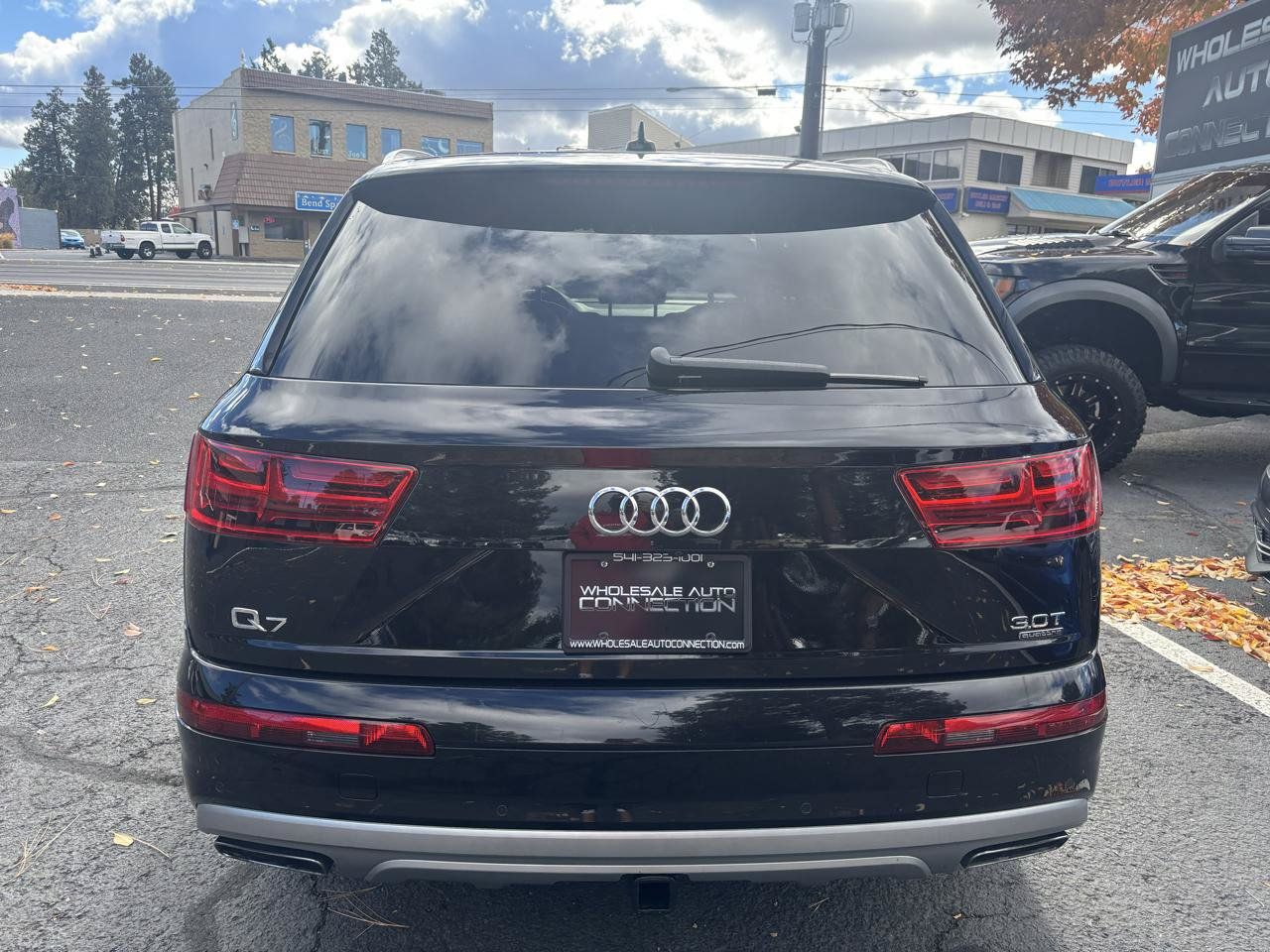 Used 2018 Audi Q7 3.0T Premium Plus w/ Premium Plus Package AWD/4WD image 4