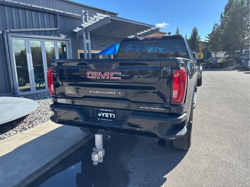 Used 2020 GMC Sierra 2500 Denali w/ Denali Ultimate Package image 8