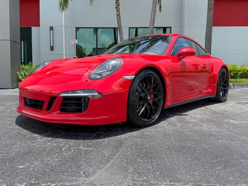 Used 2015 Porsche 911 Carrera GTS RWD image 10