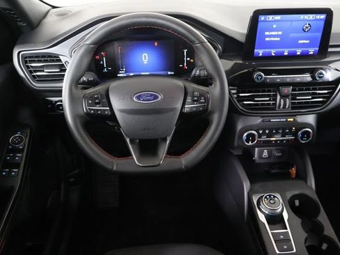 Used 2025 Ford Escape ST-Line Select AWD/4WD image 19