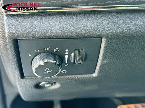 Used 2020 Jeep Grand Cherokee High Altitude image 12