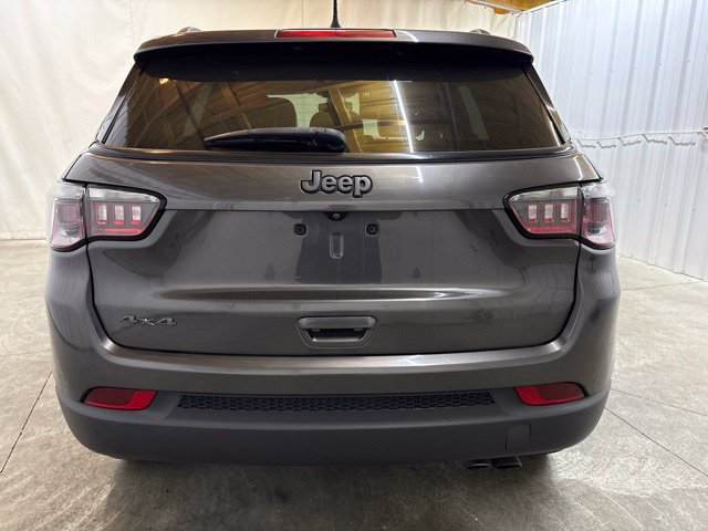 Used 2021 Jeep Compass Latitude AWD/4WD image 6