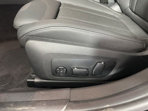 New 2026 BMW 330i xDrive Sedan AWD/4WD image 8