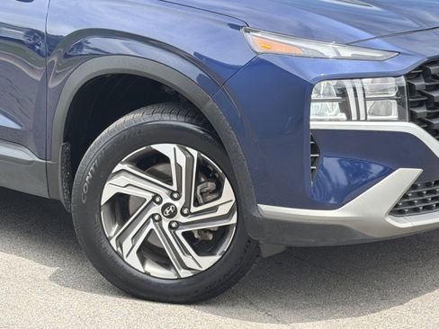 Used 2023 Hyundai Santa Fe SEL w/ Winter Weather Package FWD image 3