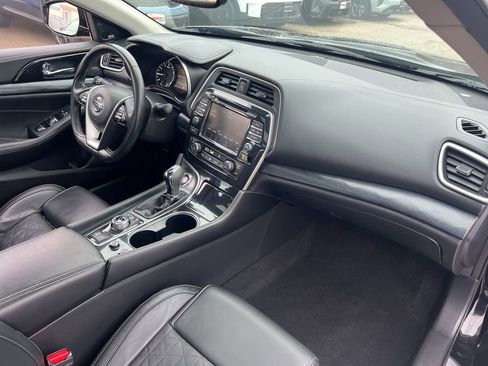 Certified 2020 Nissan Maxima Platinum w/ Sport Mat Group image 21