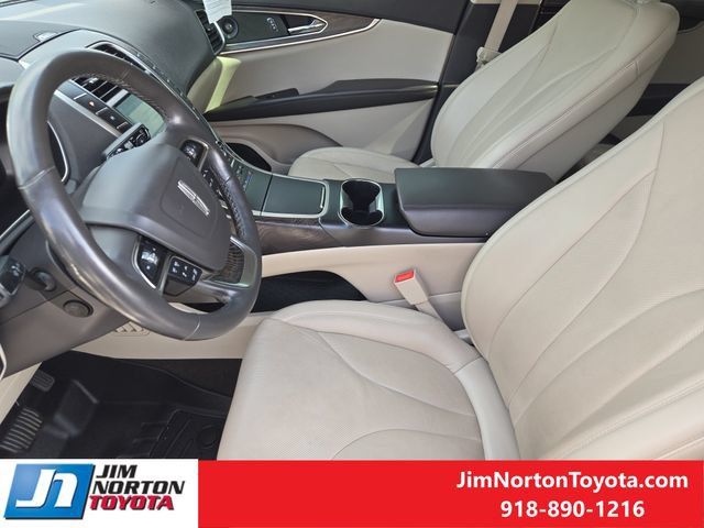 Used 2019 Lincoln Nautilus Reserve FWD image 15