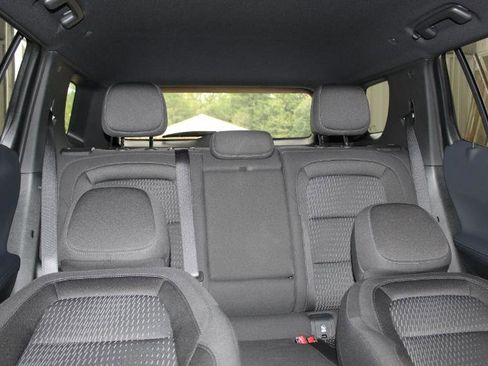 New 2026 Chevrolet Equinox LT image 18