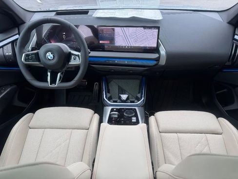 New 2025 BMW X3 xDrive30i w/ Premium Package AWD/4WD image 5
