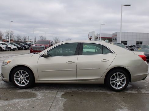 Used 2013 Chevrolet Malibu LT w/ Power Convenience Package image 4